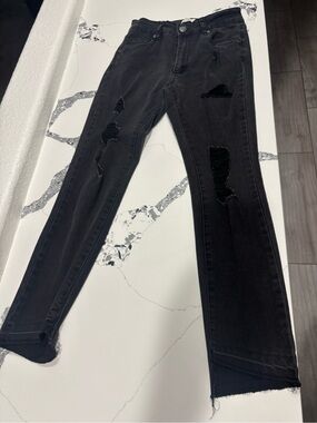 91 cotton on jeans size 8 inseam is 27 inches